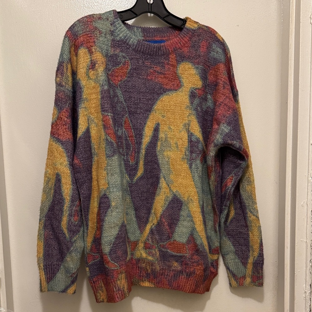 Aelfric Eden Multicolor Silhouette Crewneck Sweater